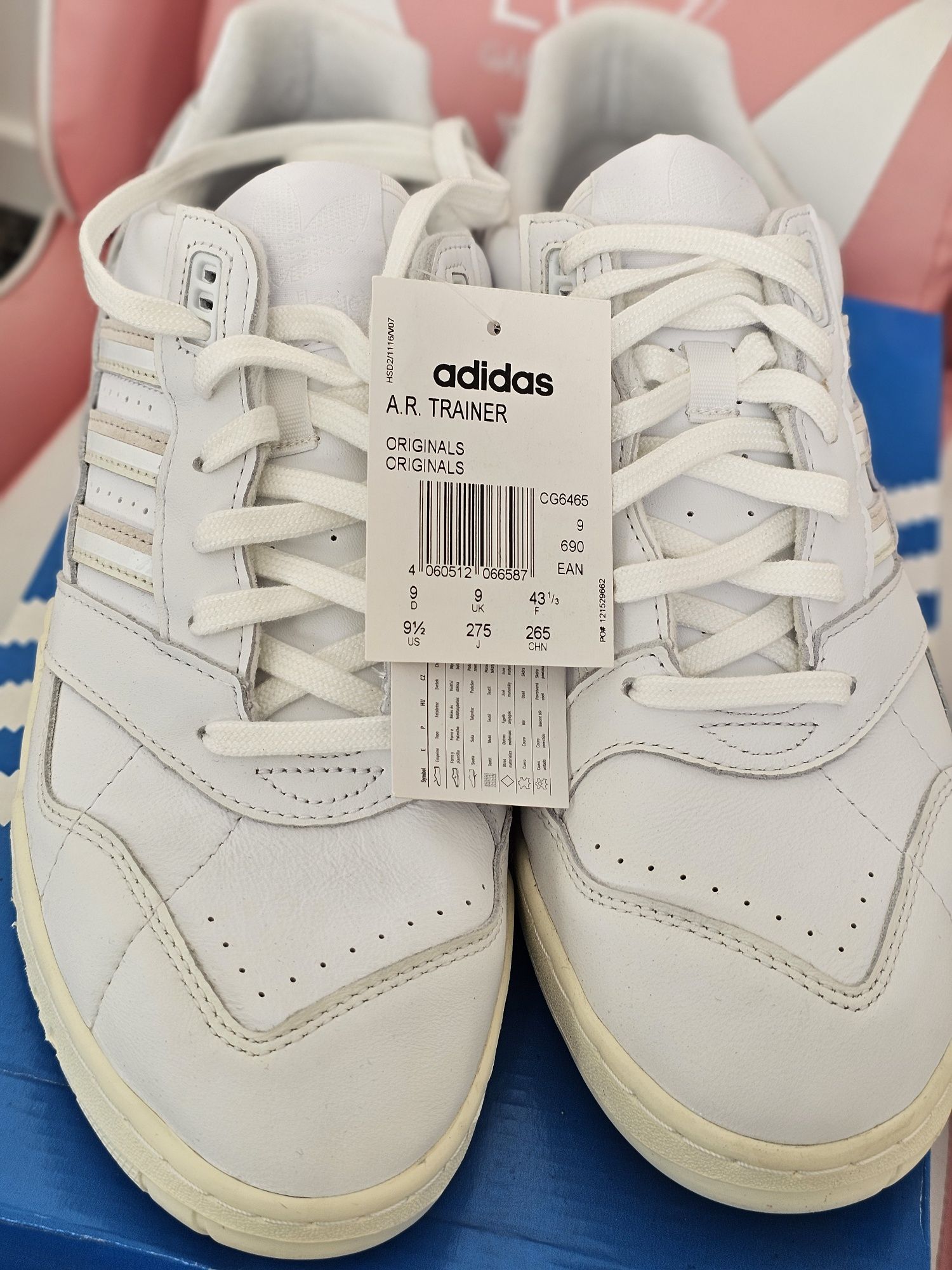 Buty nowe Adidas a.r. trainer Eu 43 ⅓  , cg6465