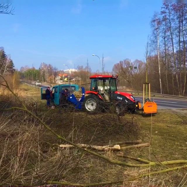 Wynajem ciągnika z rębakiem zrębkowanie rozdrabnianie wycinka gałęzi