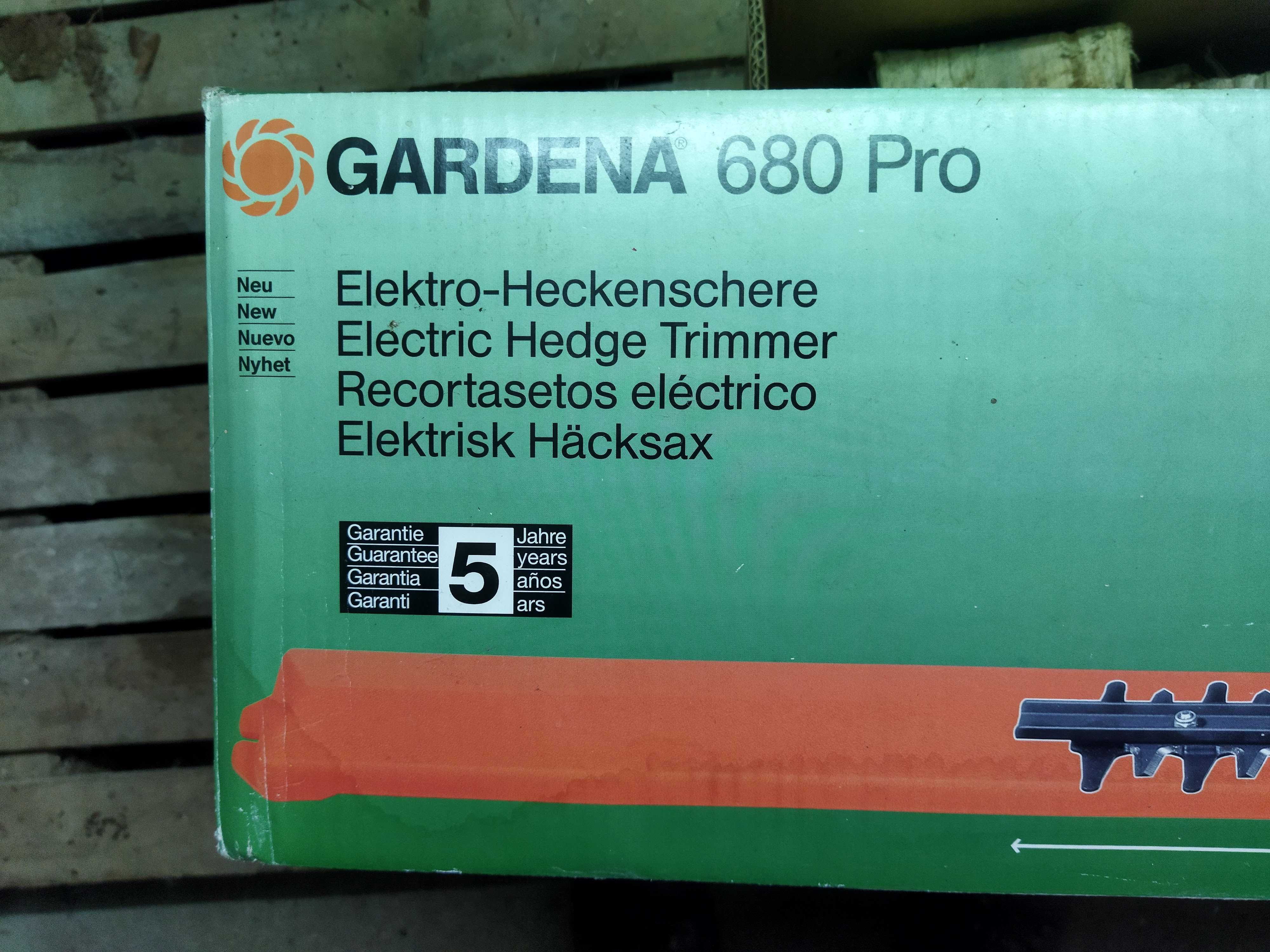 Corta sebes "NOVO" GARDENA 680 PRO