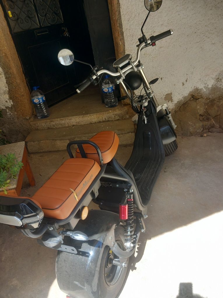 Scooter eletrica