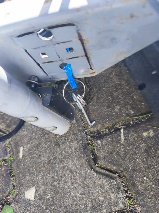 Bagażnik rowerowy na hak na 3 rowery Inter Union, platforma