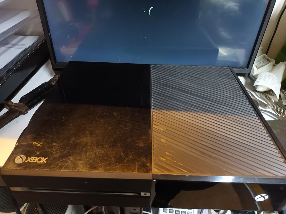 Konsola xbox one pad 500gb