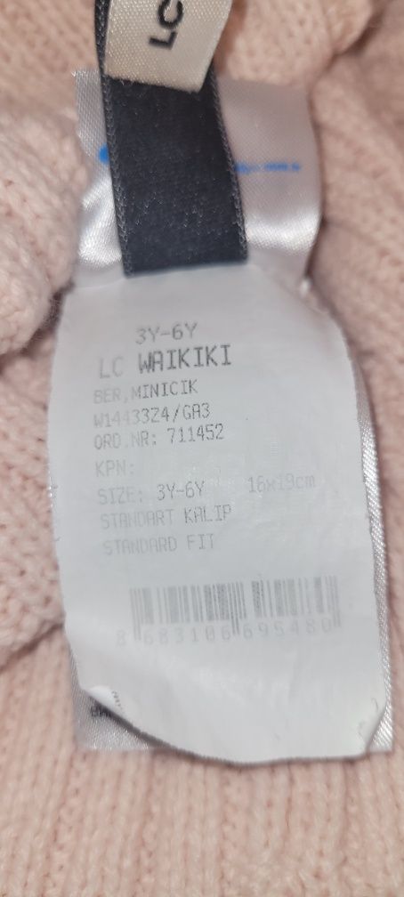 Лёгкие шапки девочке
