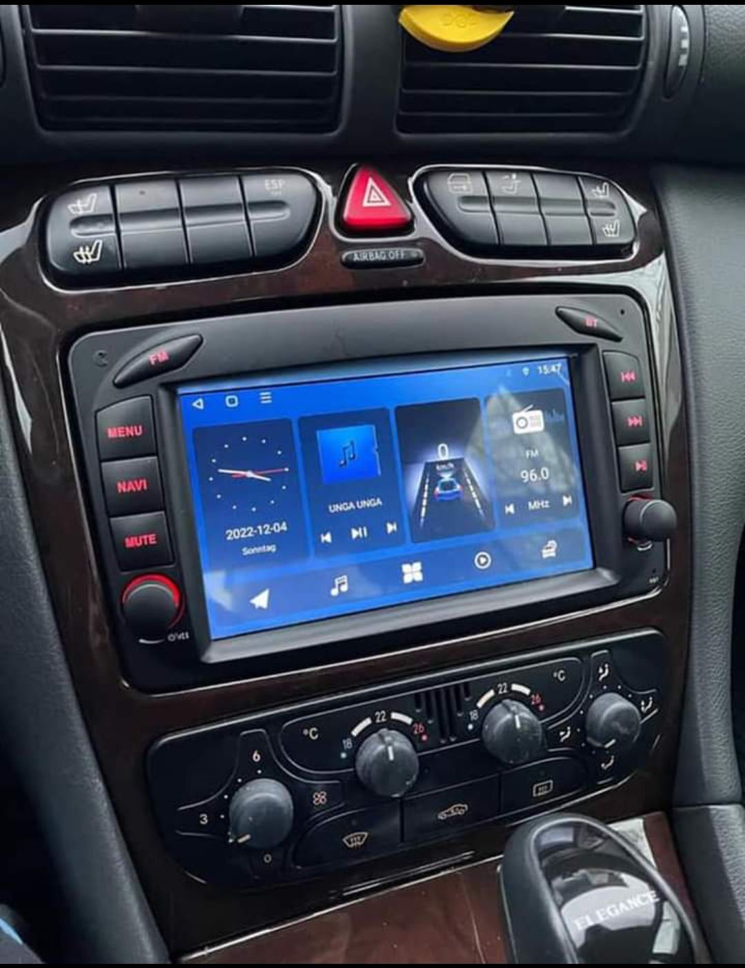 Rádio Android 12 com GPS Mercedes W203/W209 (Artigo Novo)