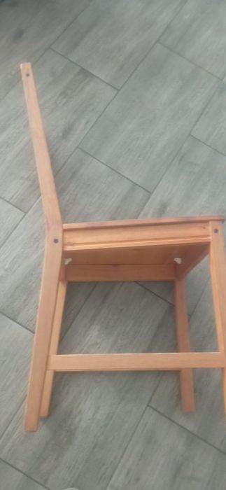 Krzesła 4 sztuki