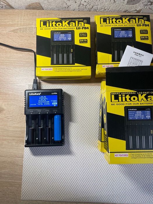 Універсальний зарядний пристрій LiitoKala Lii-PD4  4 канали