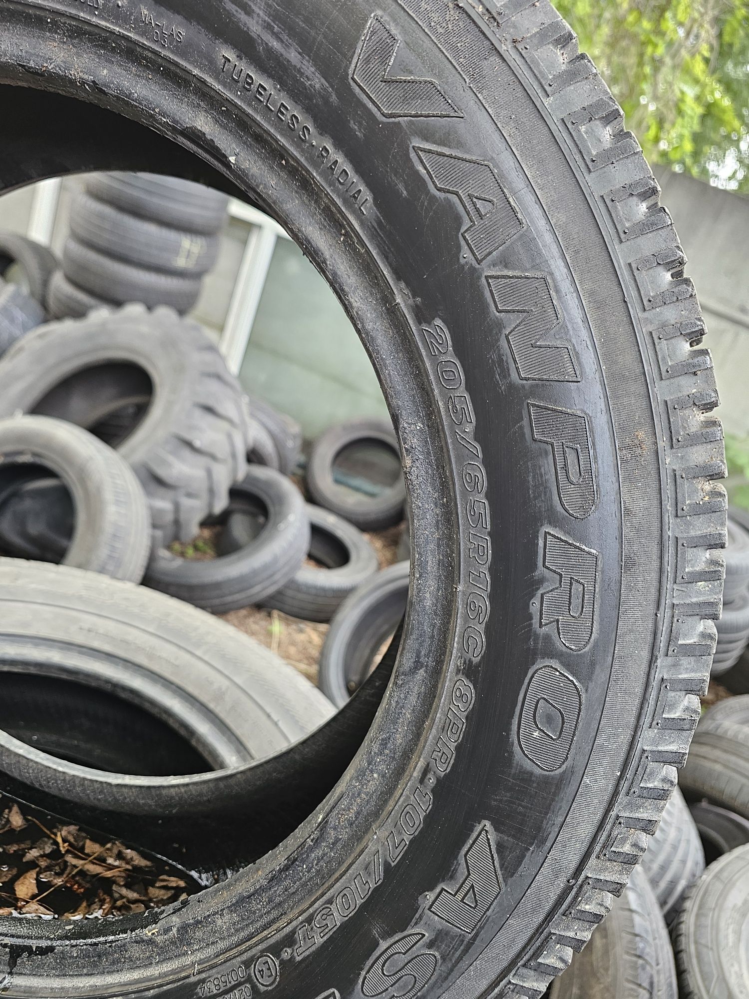 205/64R15C Maxis Vanpro AS  POJEDYNCZA. 7mm