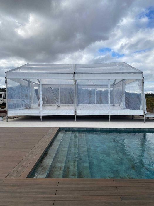 Aluguer de tendas e palcos