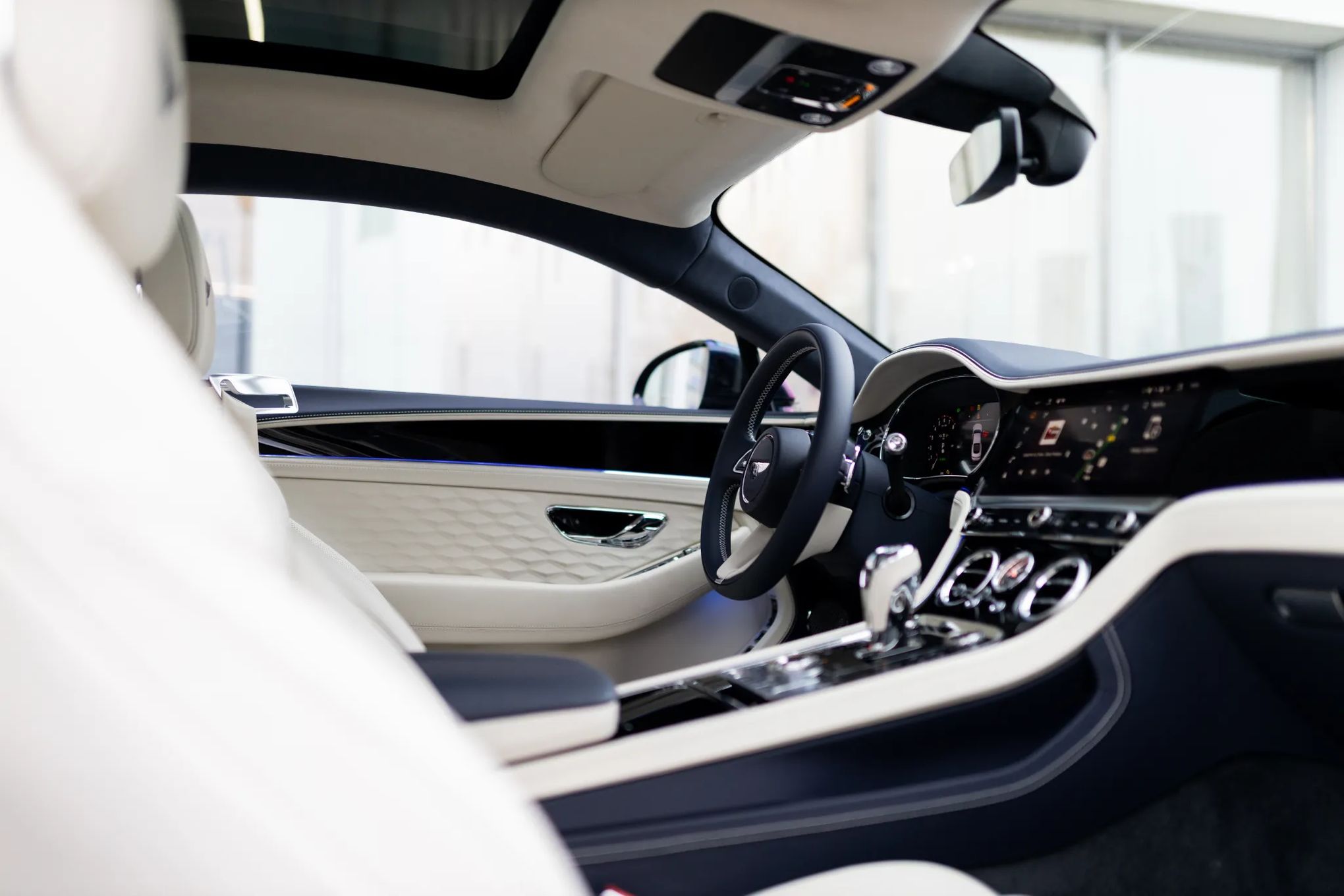 Bentley Continental GT Speed V8 Hybrid Plug-in MY25