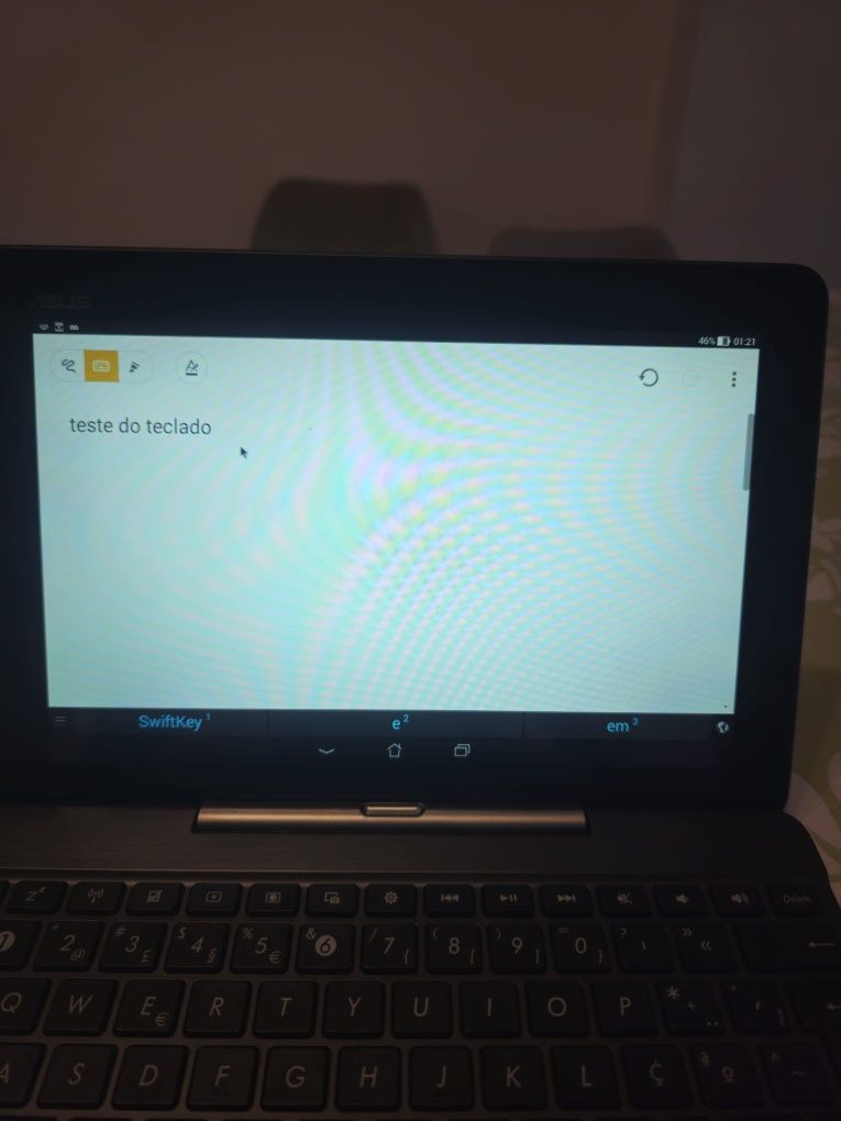 Tablet Asus K10 com Teclado – Funcional