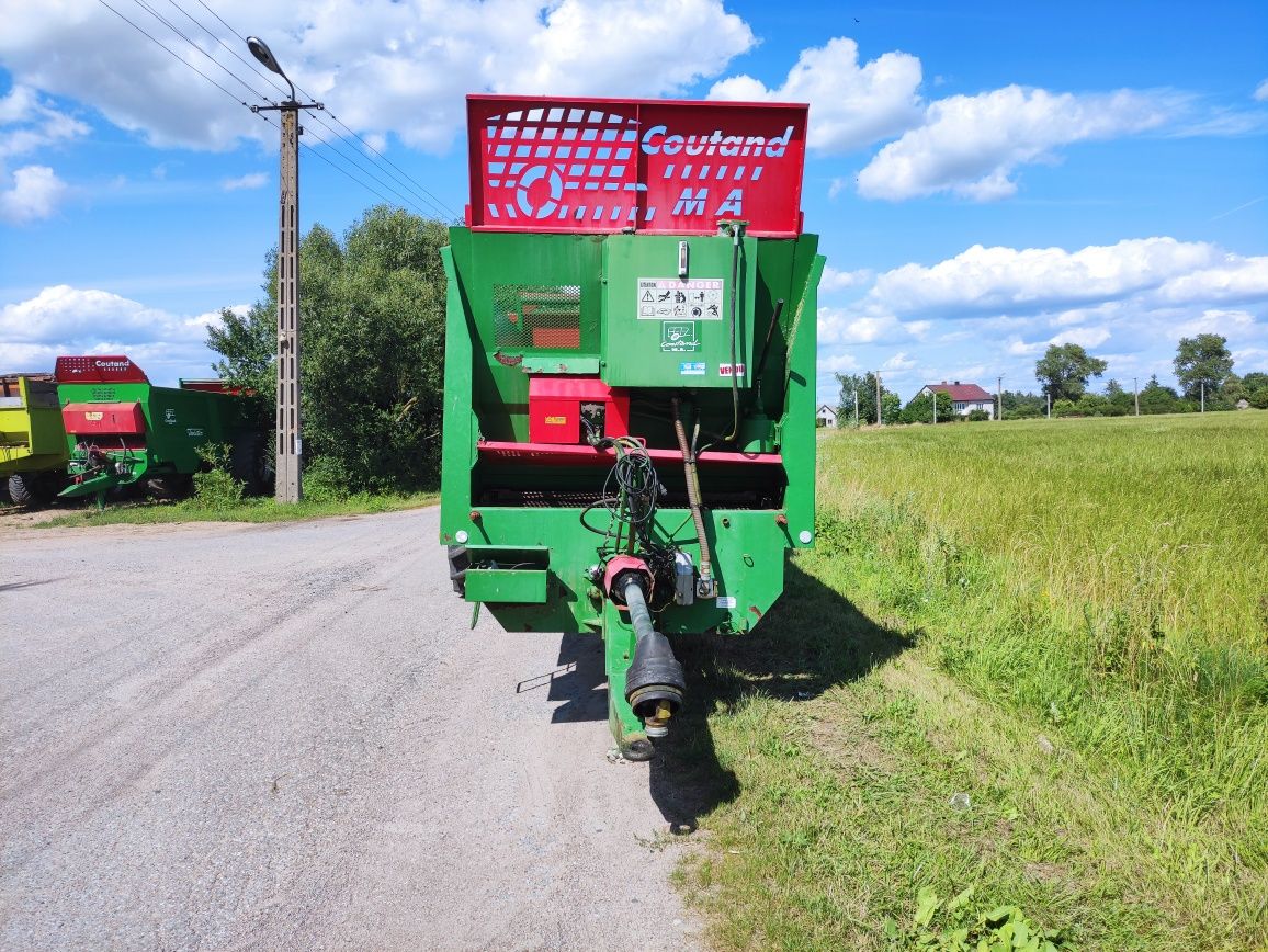 Rozrzutnik obornika Coutand twister. 12-14 ton. Gwarancja.