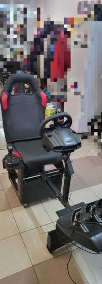 Playseat кокпит. Кресло для симрейсинга . Руль для консолей/пк