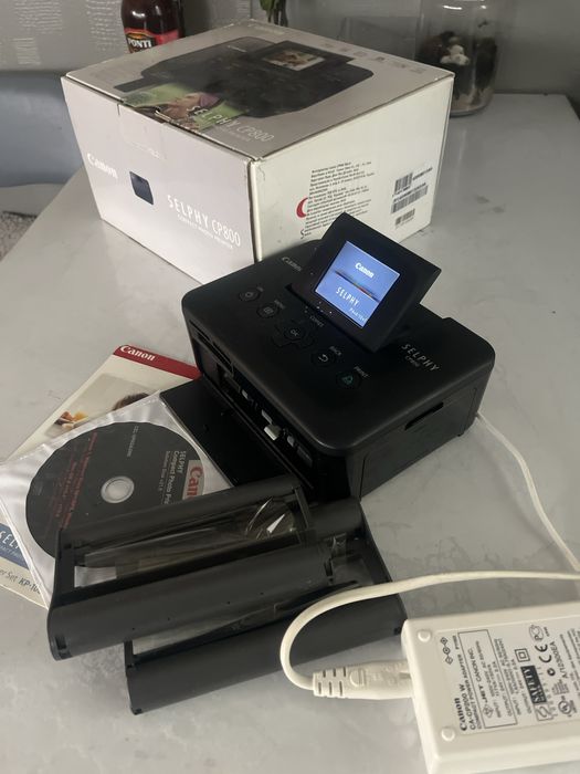 Фотопринтер Canon cp800  як новий