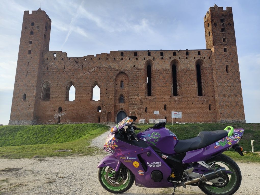 *** HIT*** Honda CBR BlackBird