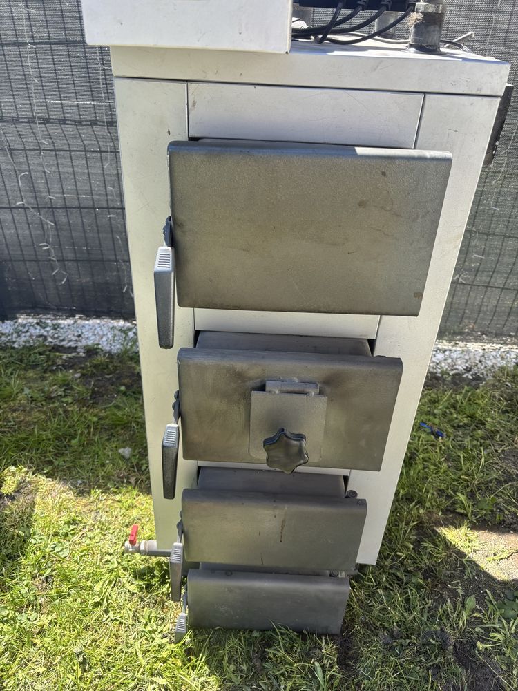 Sprzedam piec 8kw czwartej klasy