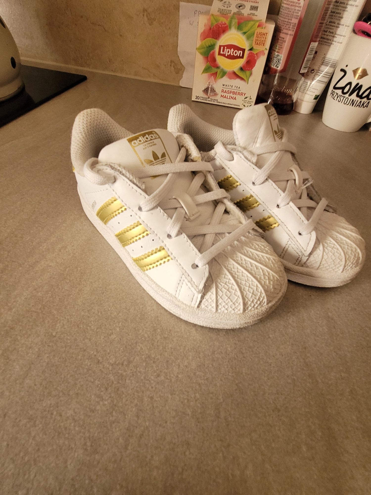 Buty białe adidas