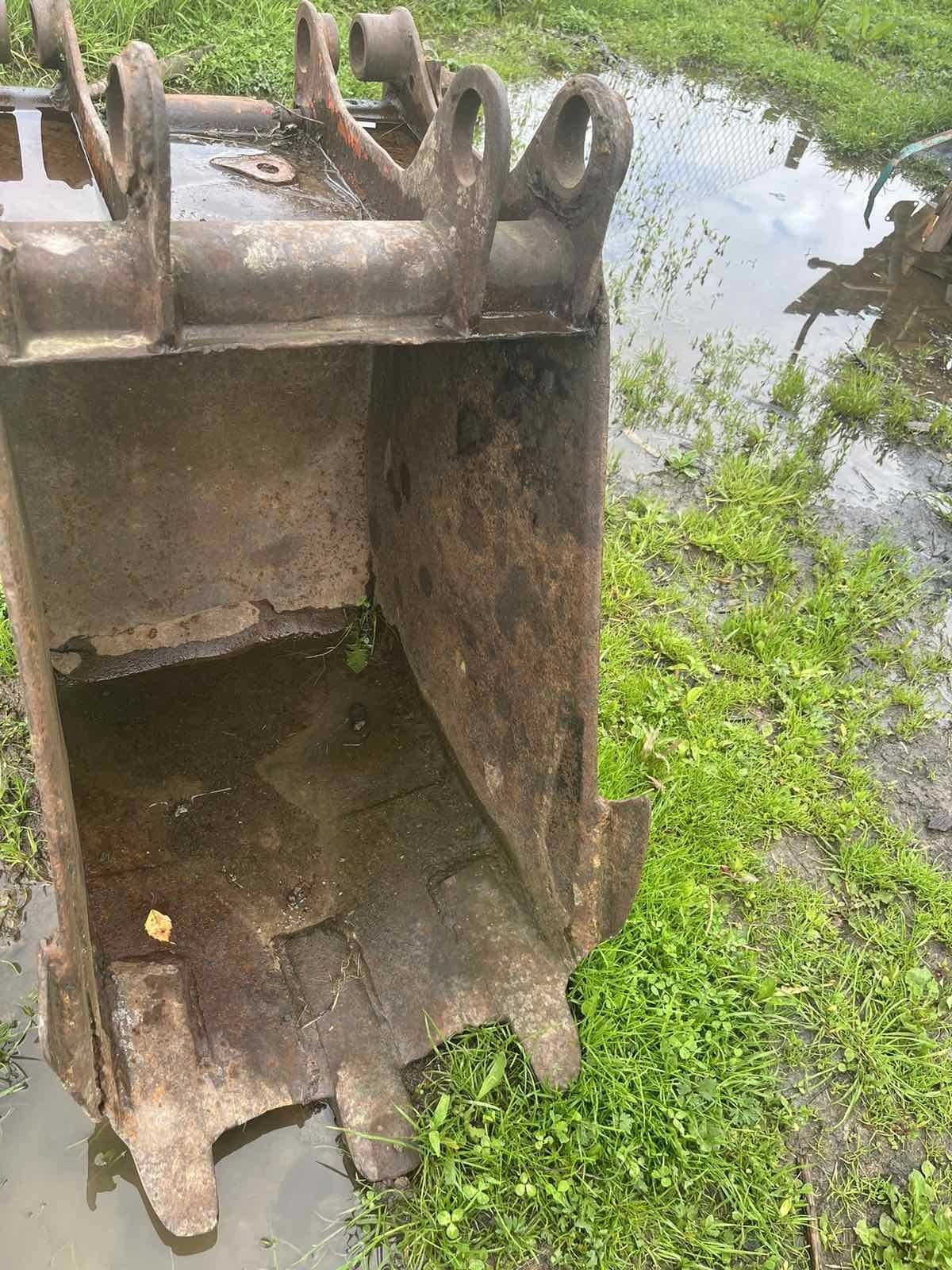 Продам  ЮМЗ ескаватор
