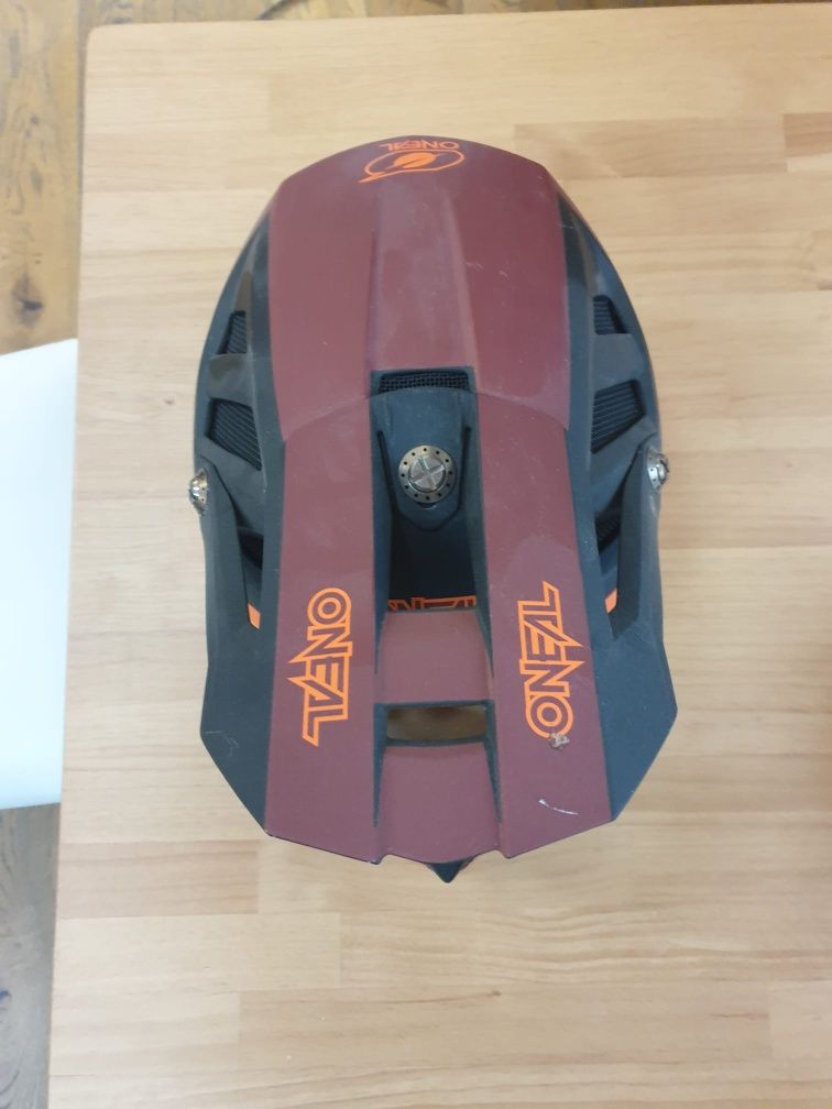 Capacete O'Neal Integral MTB / Downhill – Leve, seguro e confortável!
