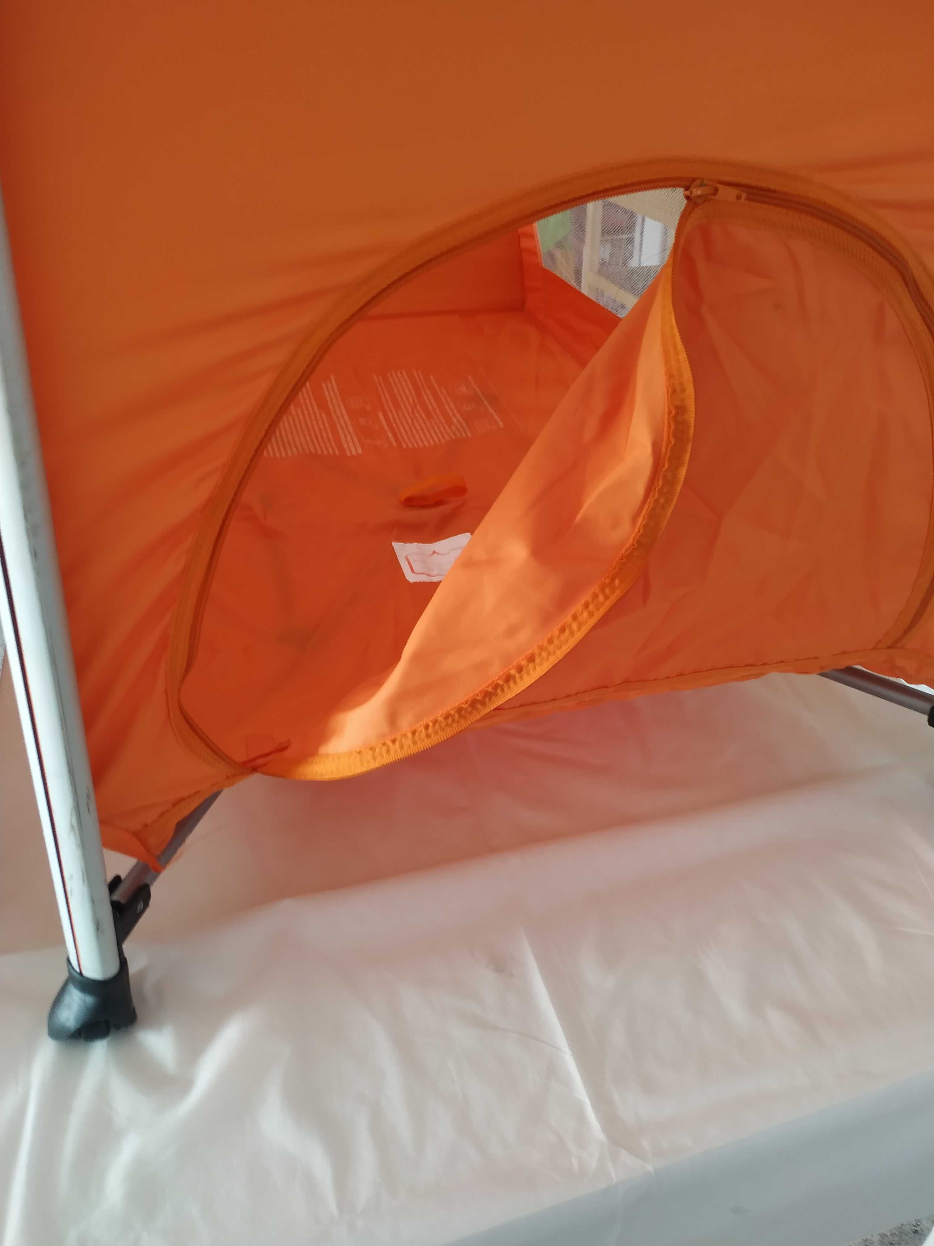 Berço desmontável para viagens