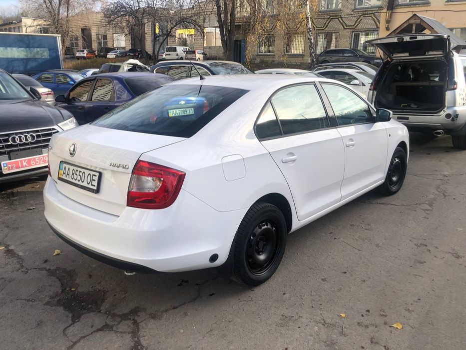 Skoda rapid 1.6mpi
