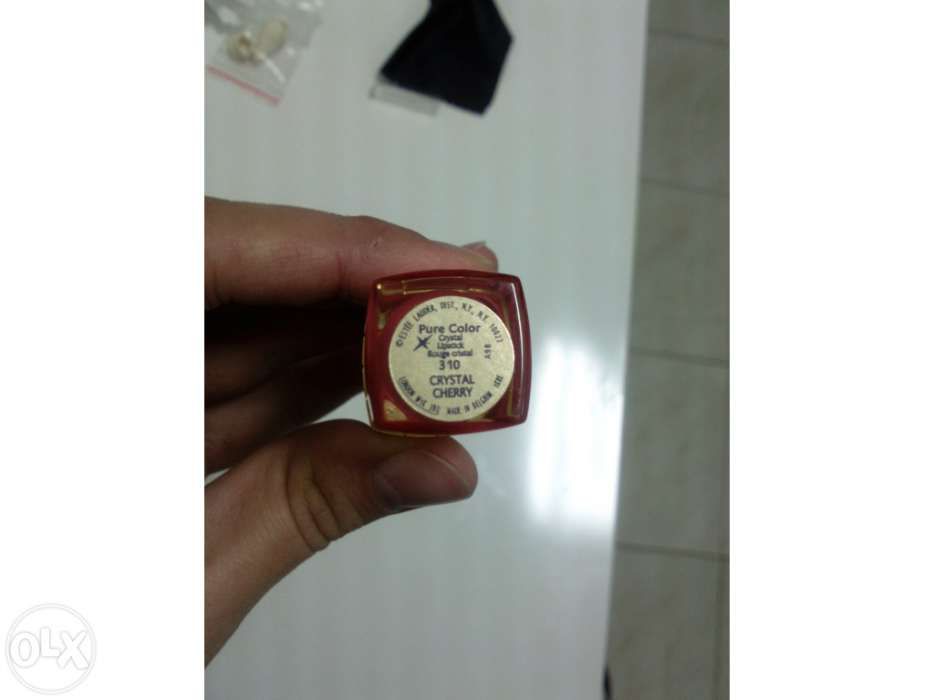 Baton estée lauder 310 crystal cherry, novo e original