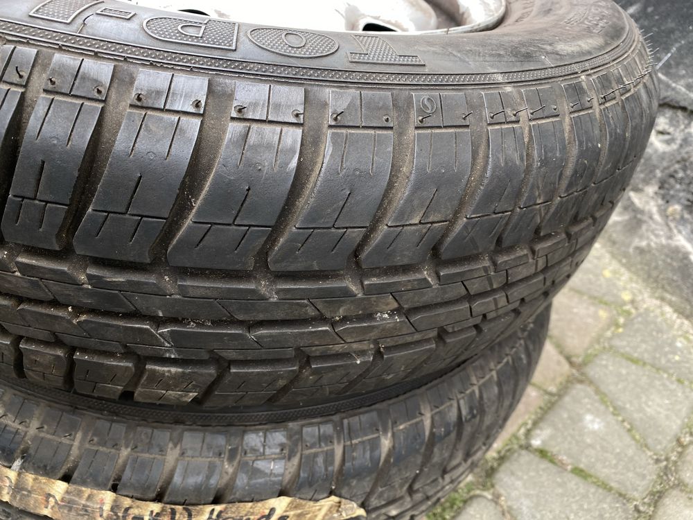 Диски з шинами 185/70 R13 4/100 стан нових