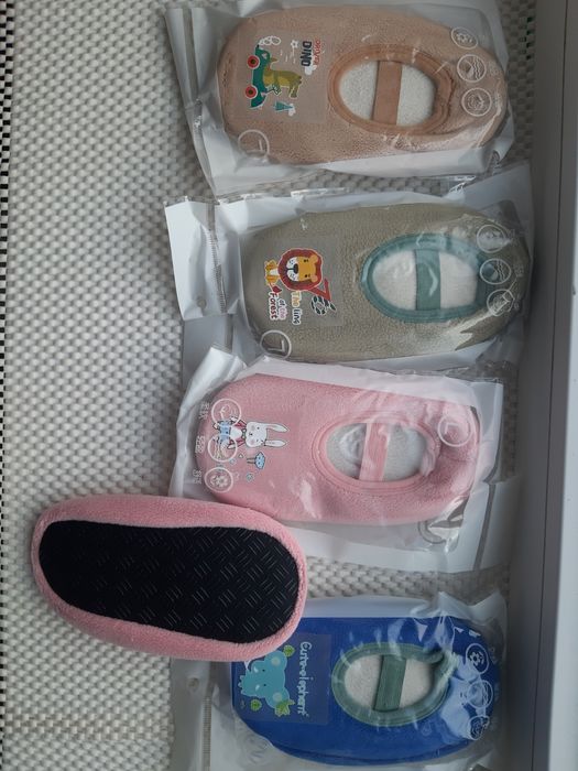 Дитячі домашні капці