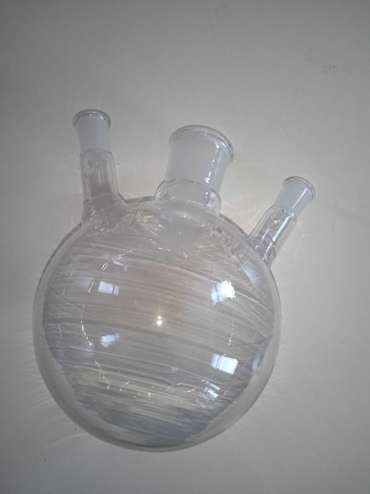 Kolba trójszyjna 750 ml