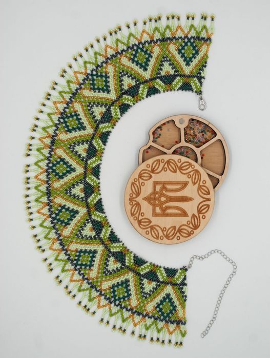 Елегантне намисто силянка ручної роботи з чеського бісеру Preciosa