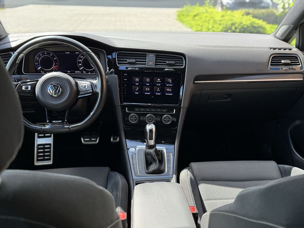 VW golf 7,5 R milltek super stan!