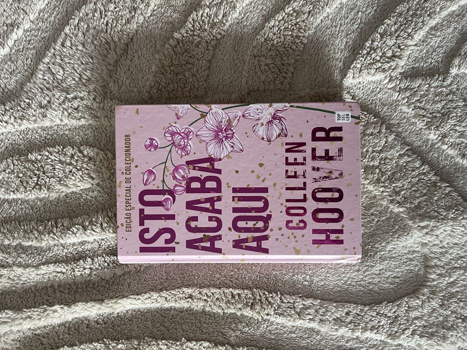 Livro Isto Acaba aqui edicao de colecionador