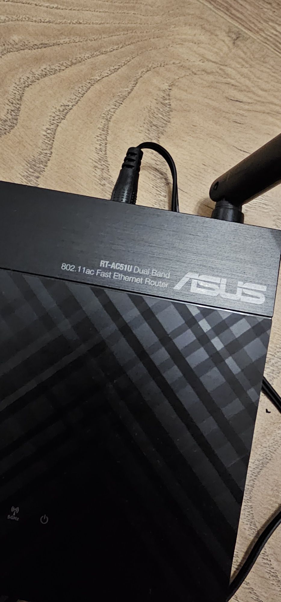 Asus RT-AC51U Ruter