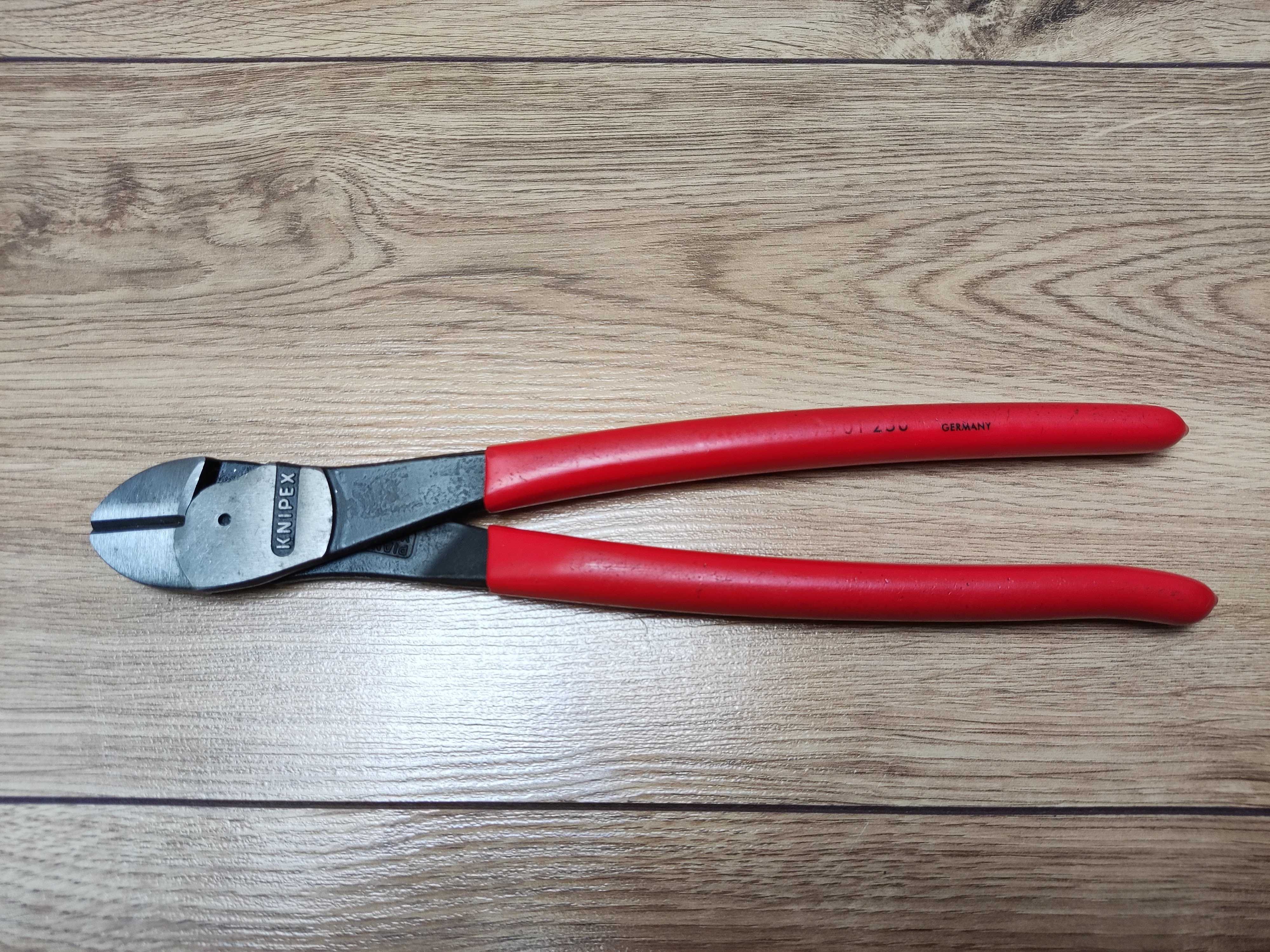 Knipex szczypce tnące boczne 74 250mm