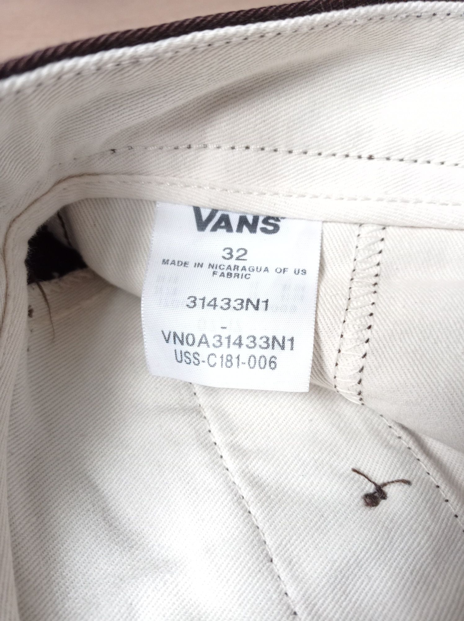 Spodnie VANS Authentic Chino PRZECENA z 399 na 99