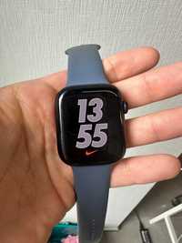 Apple Watch Series 7 45 mm Nike Edition