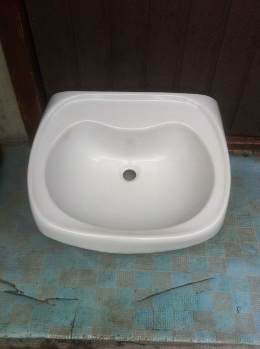 Сантехника новая ,новая детская накладка - сидушка  на унитаз