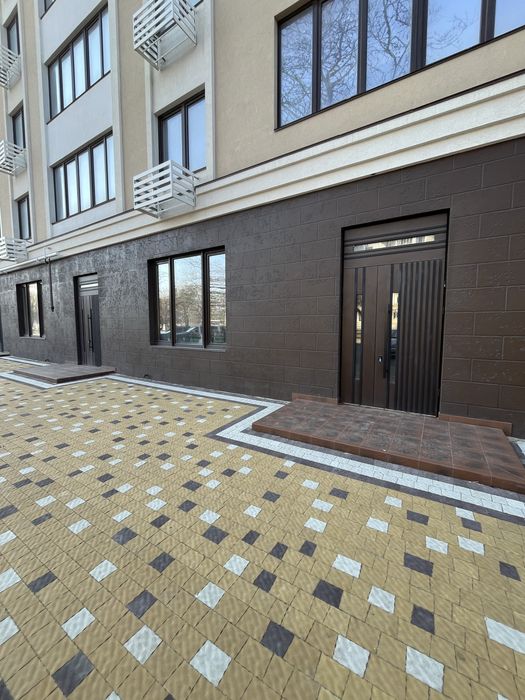 Продаю новое  комерческое помещение  Центр (Садовая)  Топ - Локация