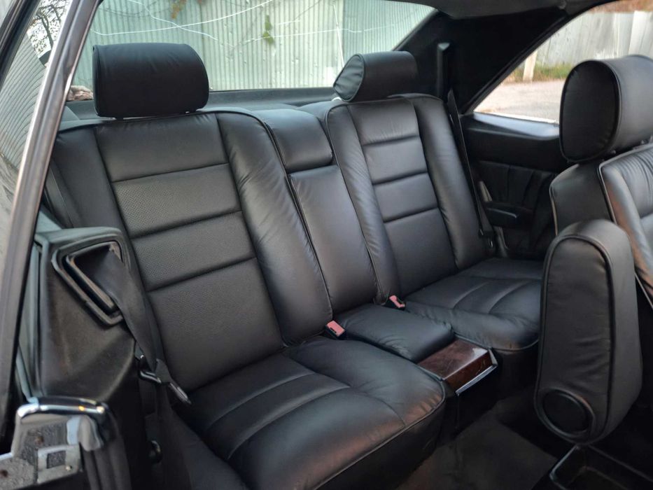 Mercedes 124 Купе в гарному стані