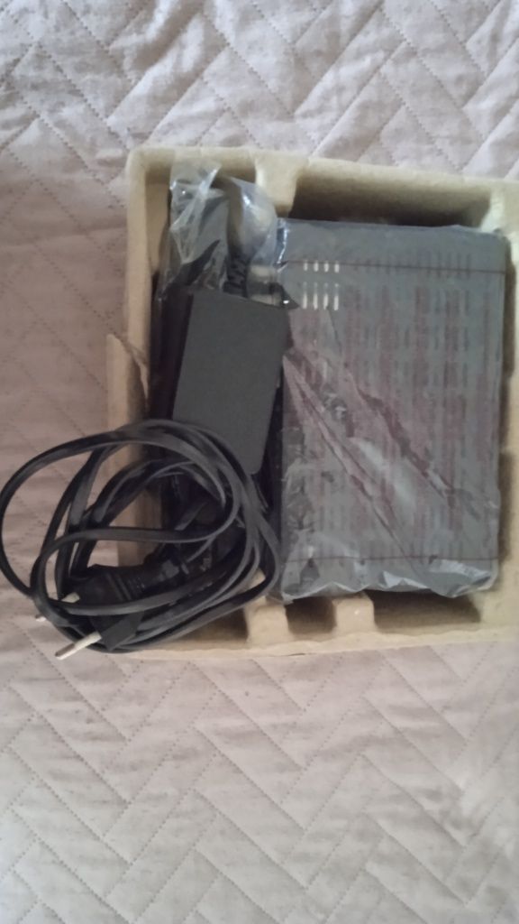 Odbiorniki telewizji cyfrowej ARC-1010YR