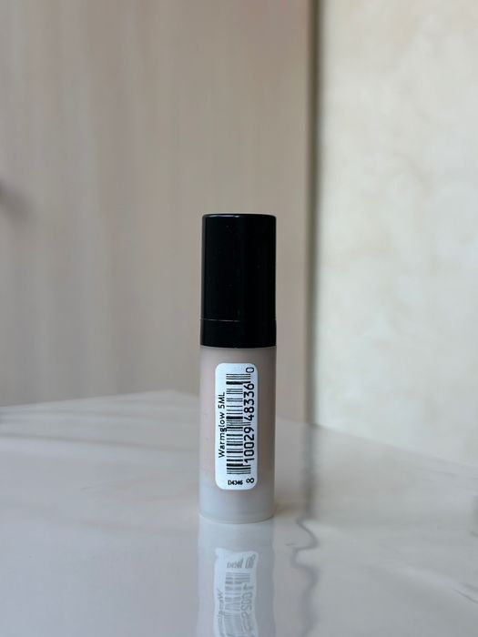 Saie Glowy Super Gel Multipurpose Illuminator Рідкий Хайлайтер Праймер