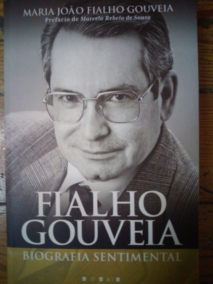 Biografias: Clinton , Nicolau ,Fialho