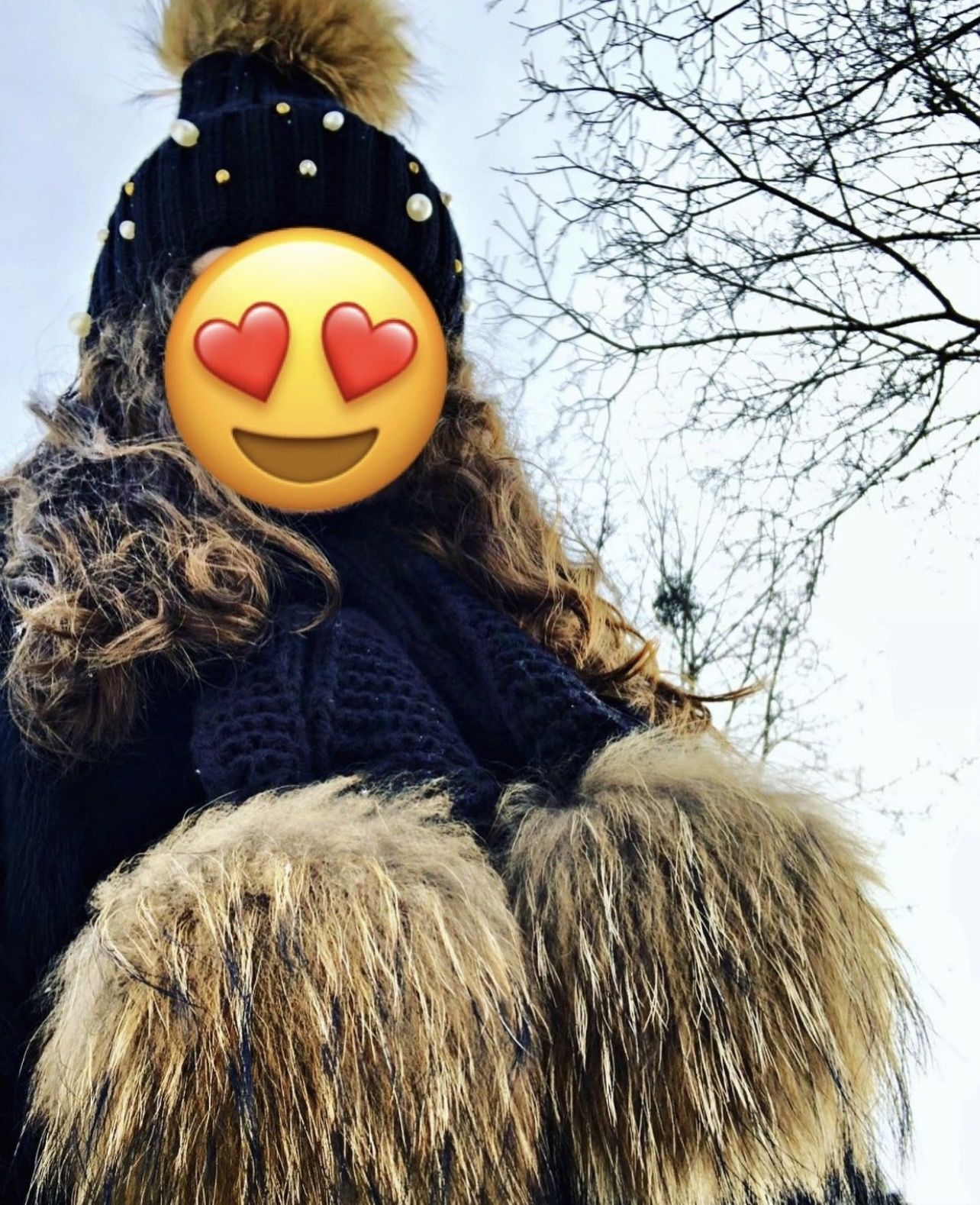 Зимний набор шапка и шарф Натуральные мех енота