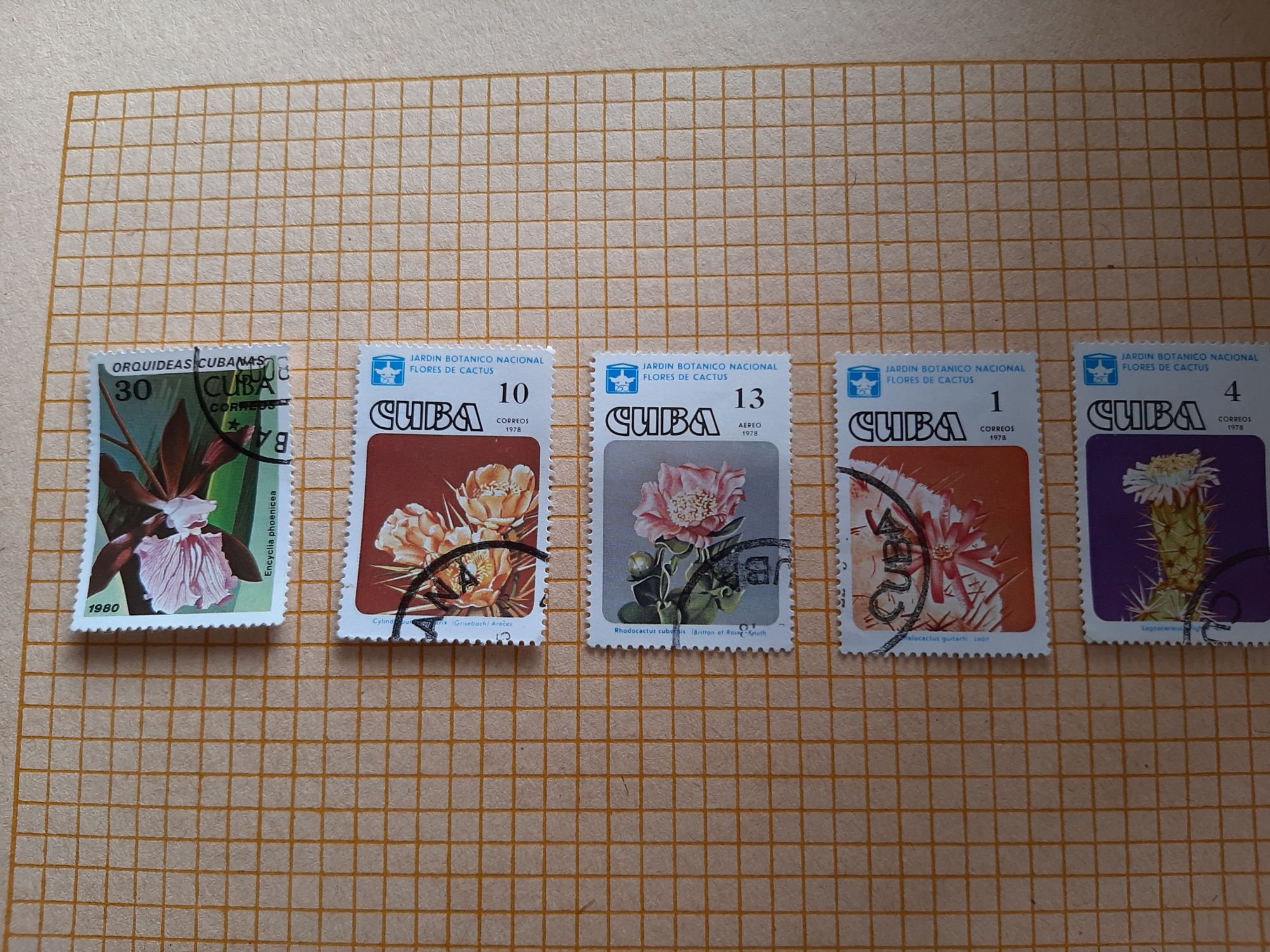 Продам марки кубинские из серии " Цветы кактусов". 5 марок в наличии