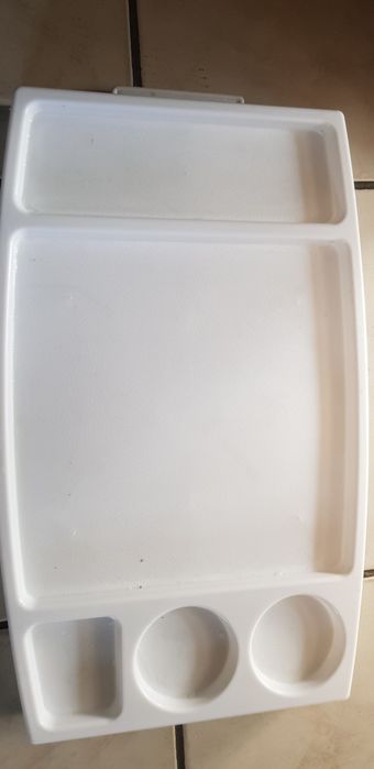 Stolik taca na łòźko