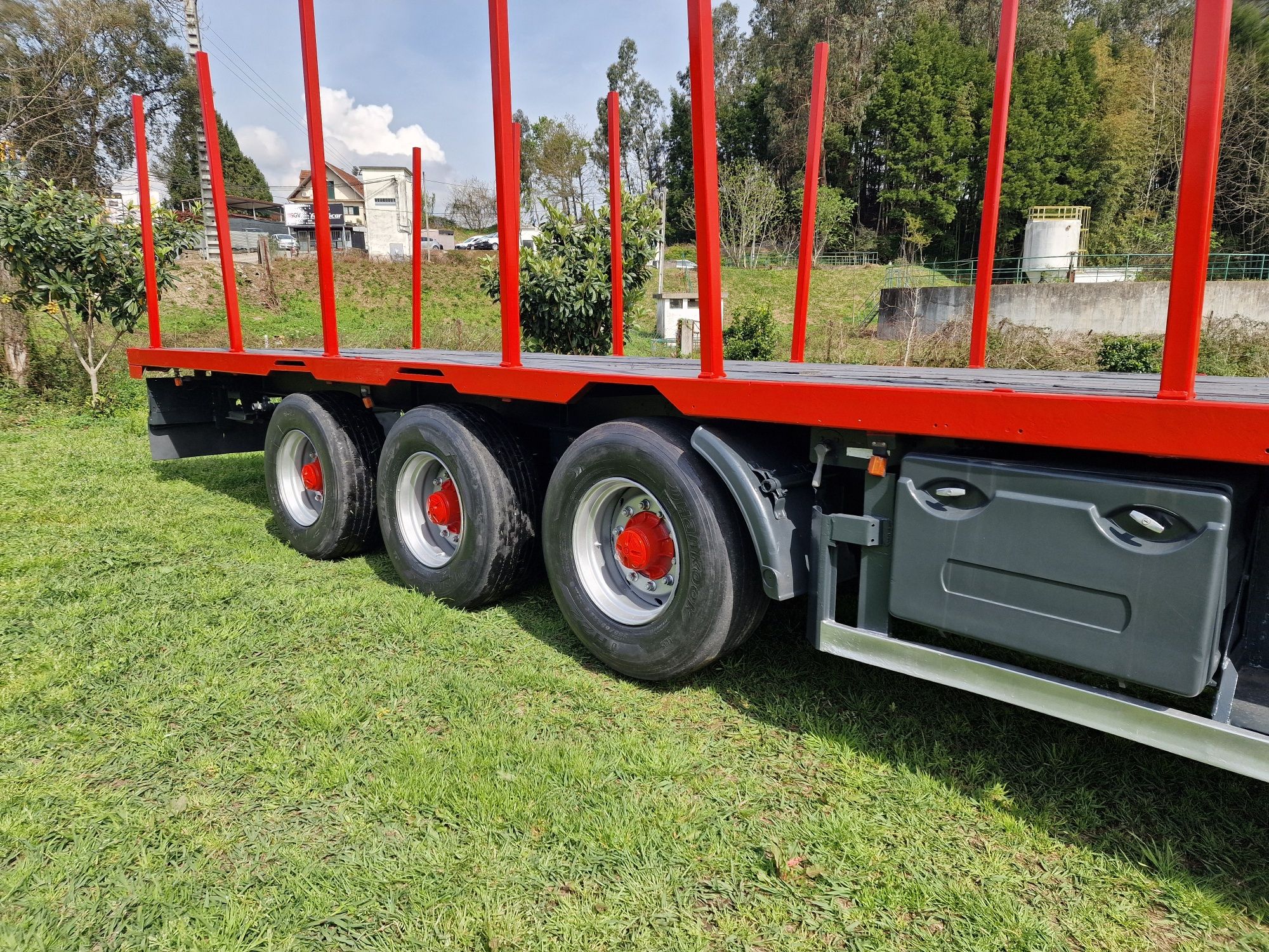 Semireboque transporte de madeira