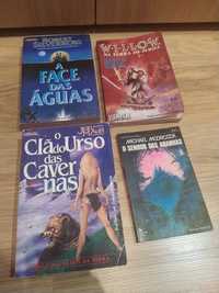 Conjunto de de livros de ficção científica e fantasia