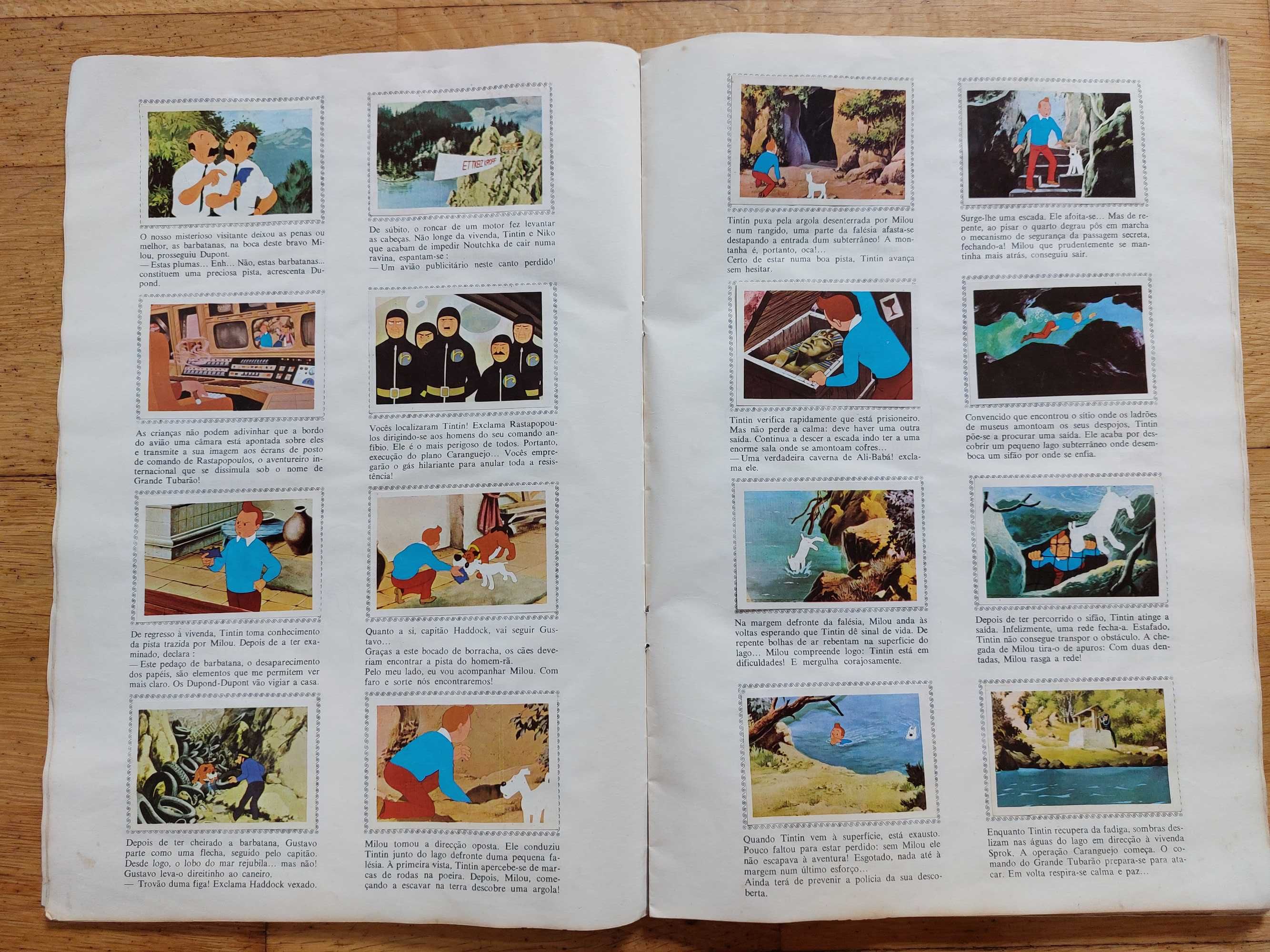 Caderneta de cromos Tintin e o lago dos tubarões - Completa