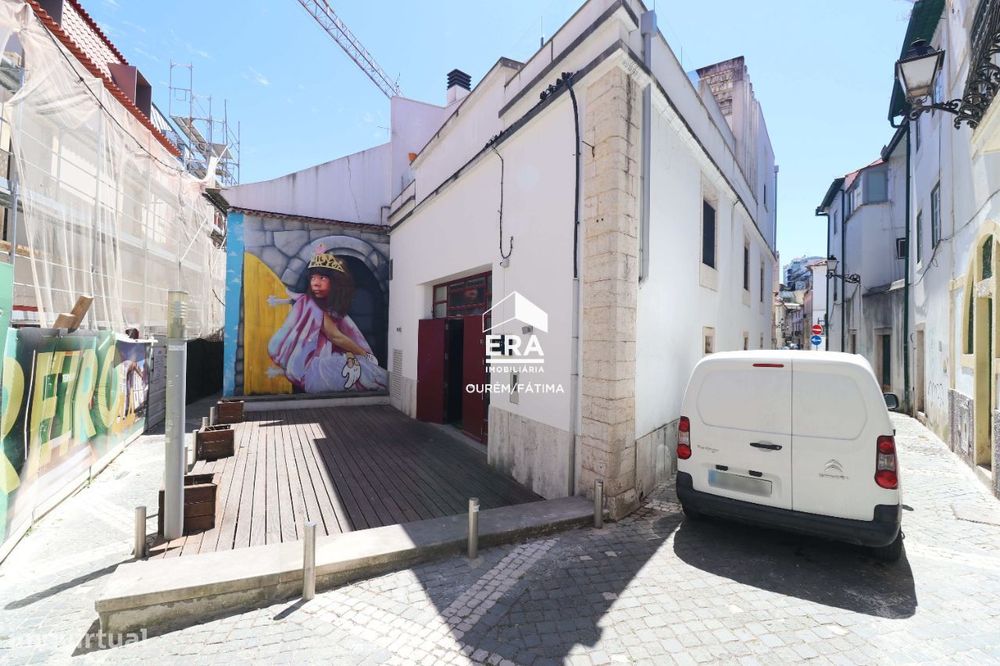 Loja localizada em Leiria