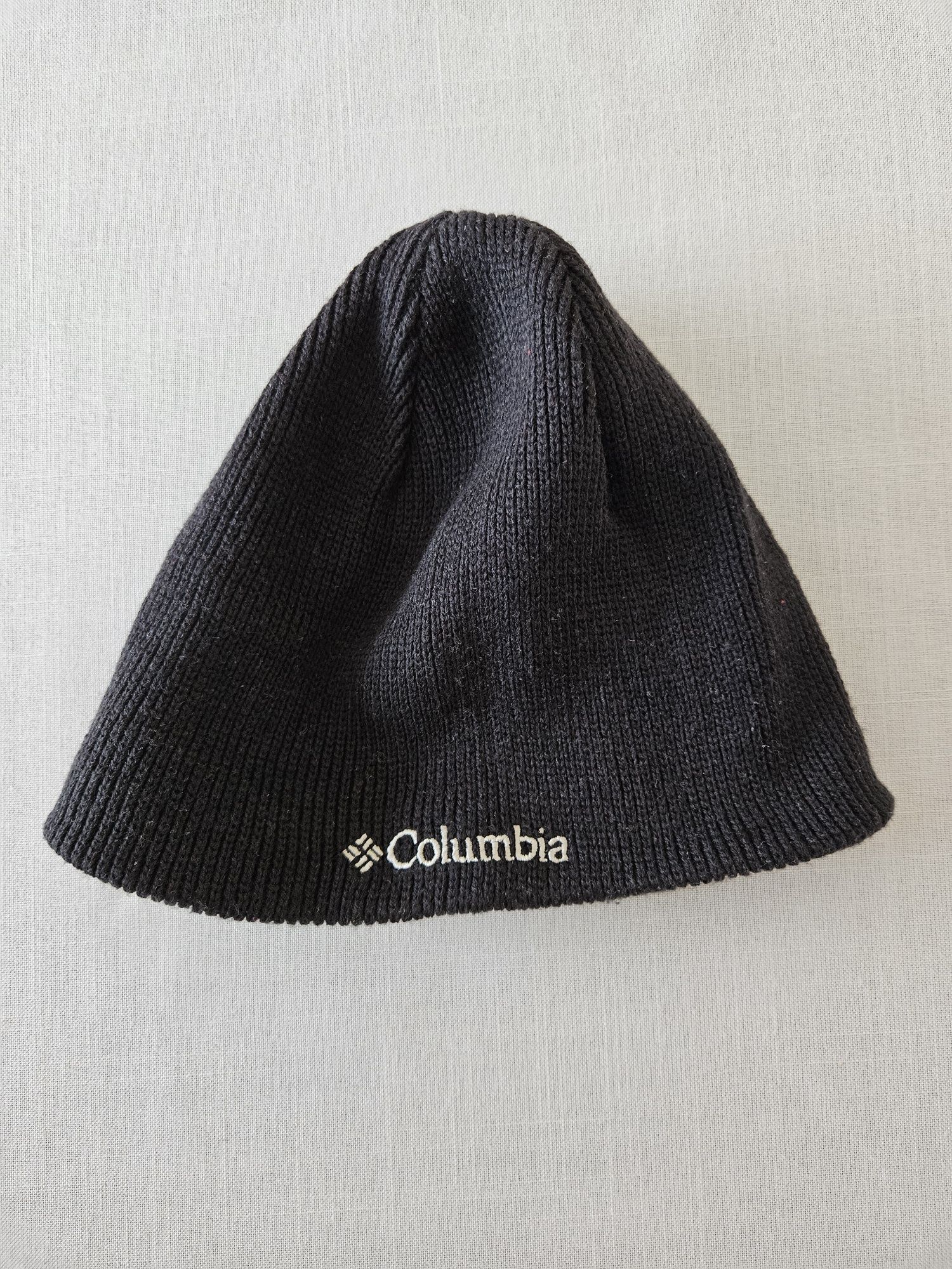 Czapka męska firmy Columbia czarna