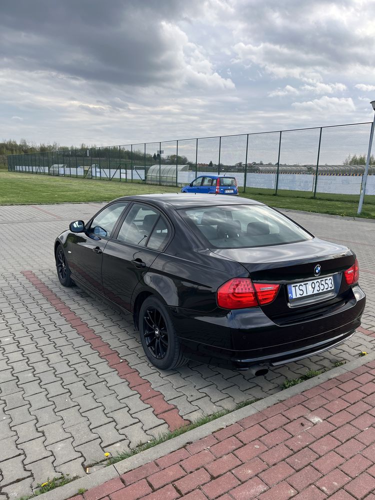 Bmw e90 lci 318d shadowline